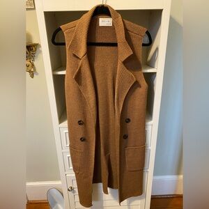 Active USA Camel Knit Long Vest, size M, EC.
